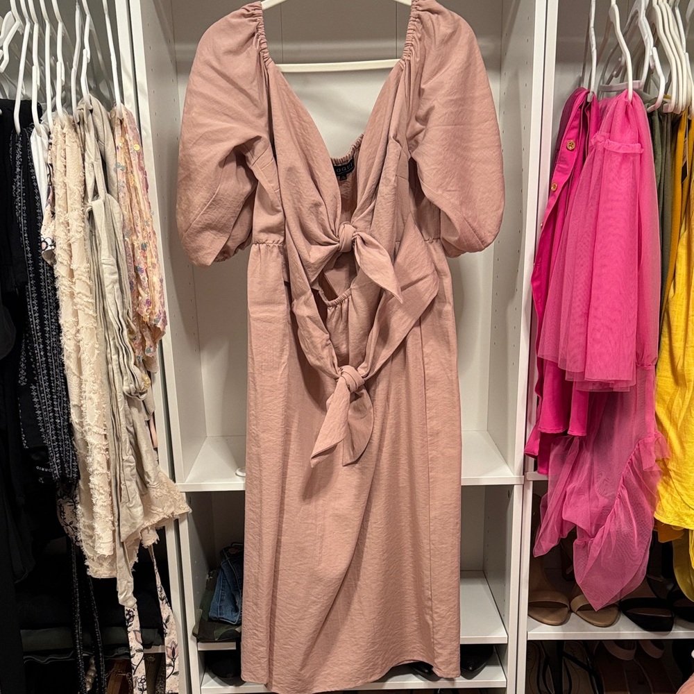 Elegant Pink Puff Sleeve Dress